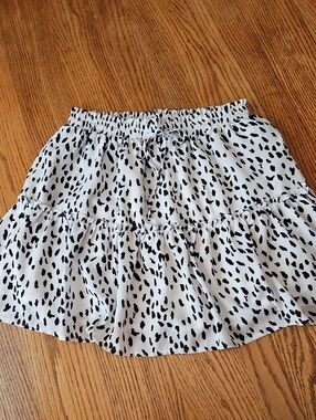 PRINCESS POLLY DALMATIAN PRINT RUFFLED MINI SKIRT SZ 6
